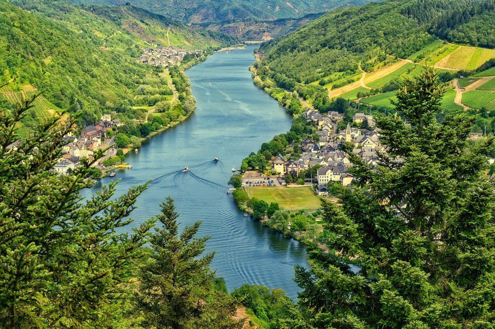 River landscape representing India's natural and spiritual heritage